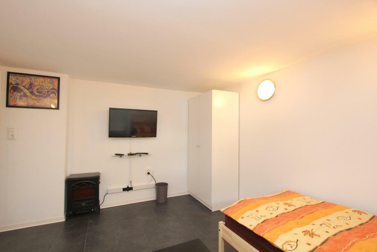 Privat-Souterrain-Apartment Hannover Luaran gambar